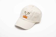 Cargar imagen en el visor de la galería, GORRA MODELO BAMBÚ