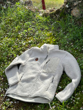 Cargar imagen en el visor de la galería, POLAR BORREGO BEIGE