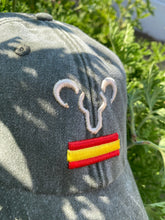 Cargar imagen en el visor de la galería, GORRA MODELO HUNT
