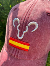 Cargar imagen en el visor de la galería, GORRA MODELO WILD