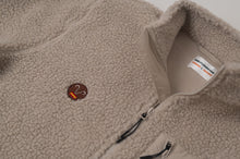 Cargar imagen en el visor de la galería, POLAR BORREGO BEIGE
